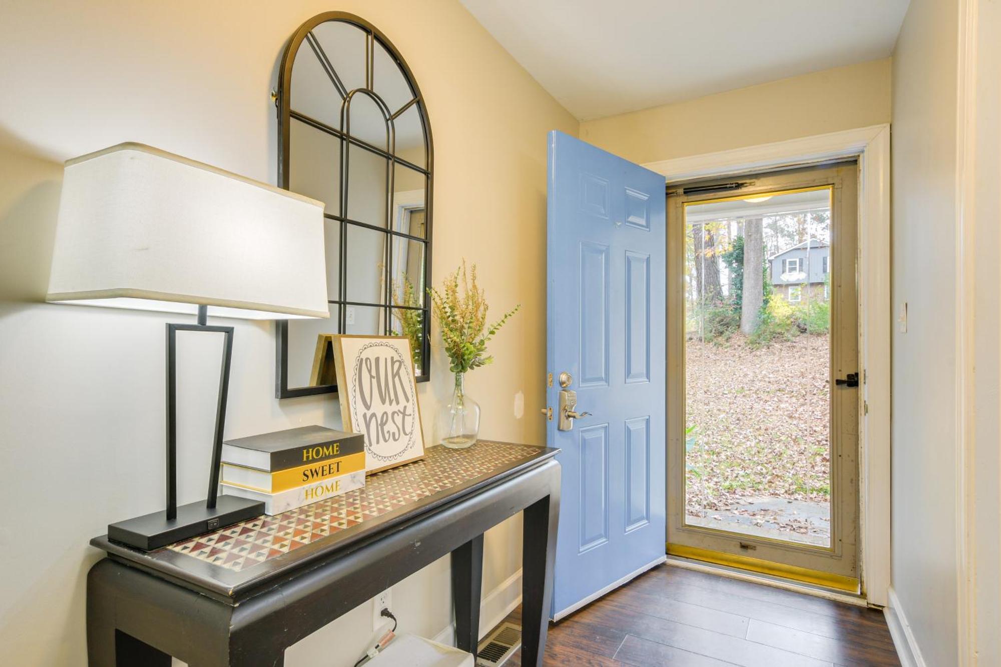 Serene Family Home With Deck In Knightdale! Ngoại thất bức ảnh