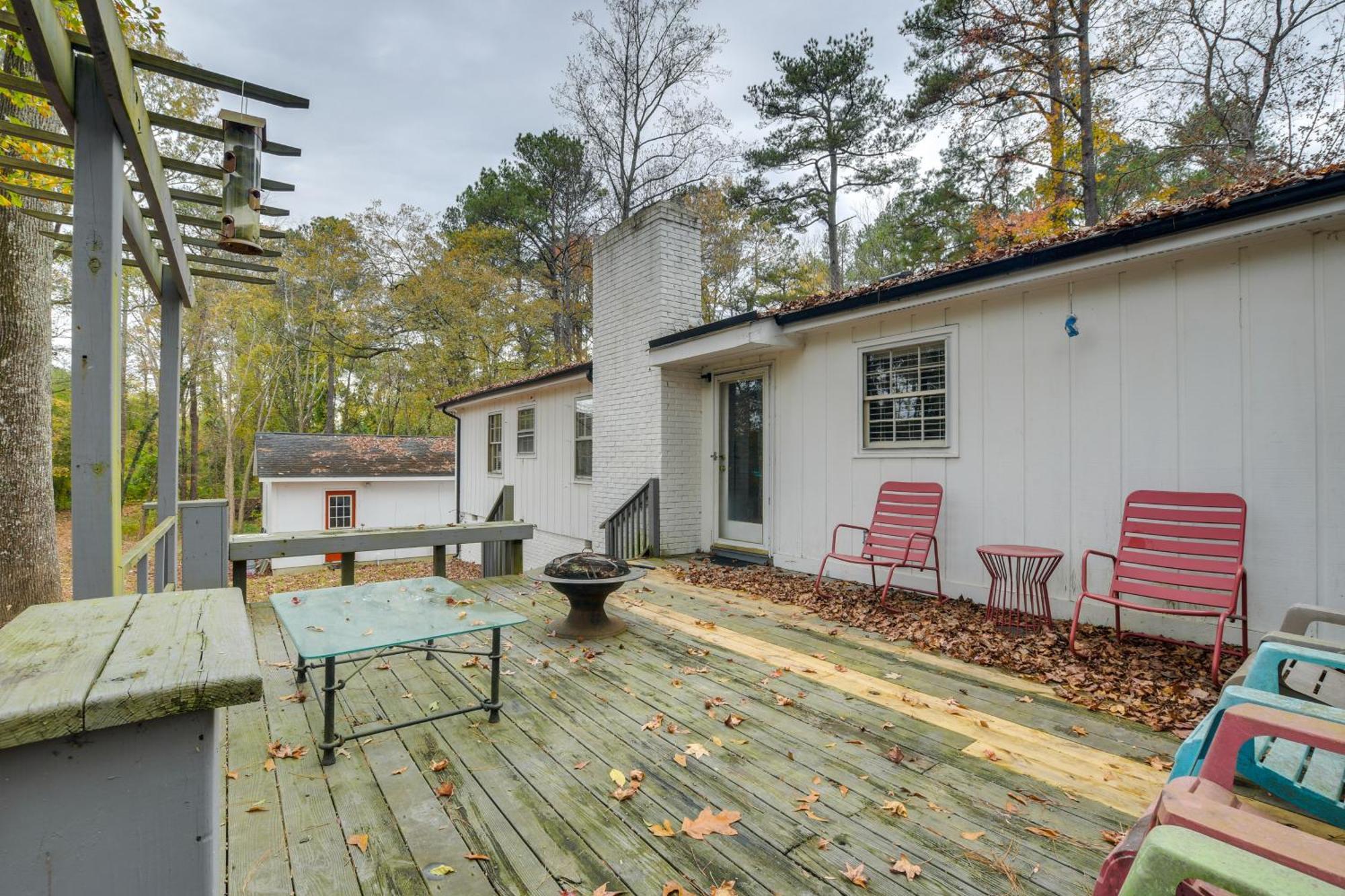 Serene Family Home With Deck In Knightdale! Ngoại thất bức ảnh