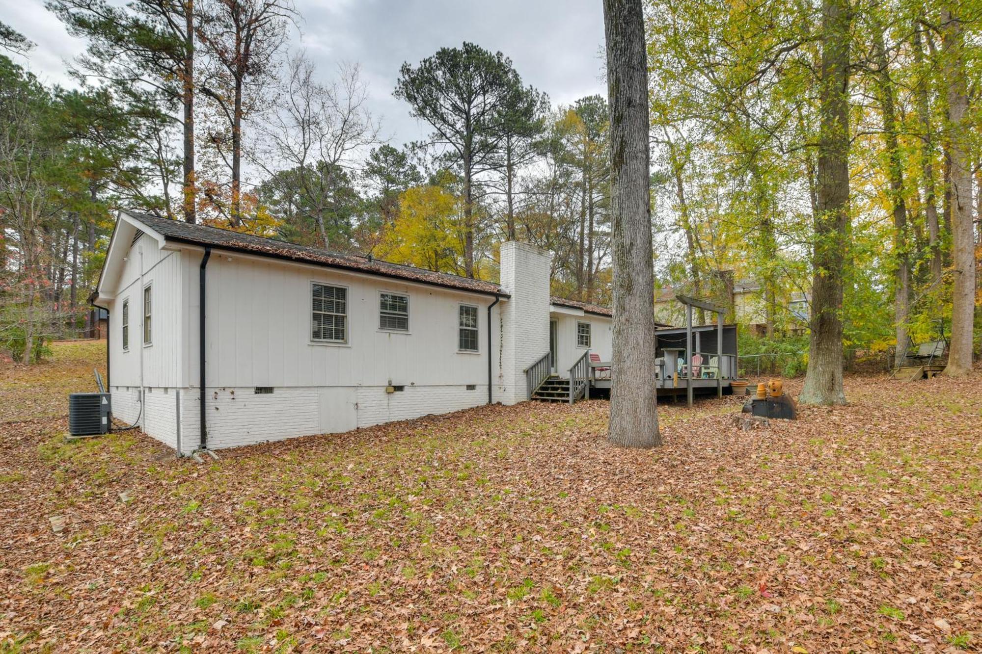 Serene Family Home With Deck In Knightdale! Ngoại thất bức ảnh