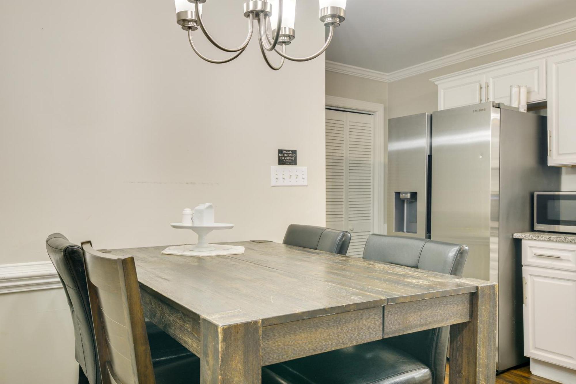 Serene Family Home With Deck In Knightdale! Ngoại thất bức ảnh
