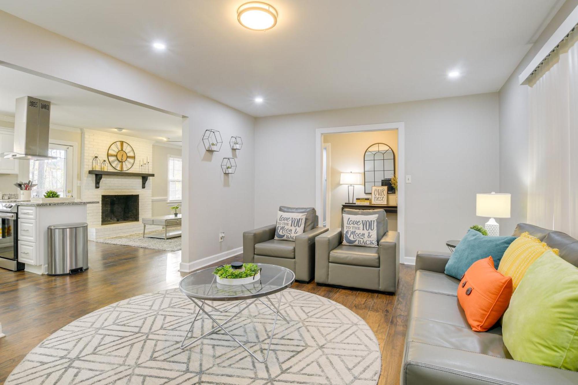 Serene Family Home With Deck In Knightdale! Ngoại thất bức ảnh