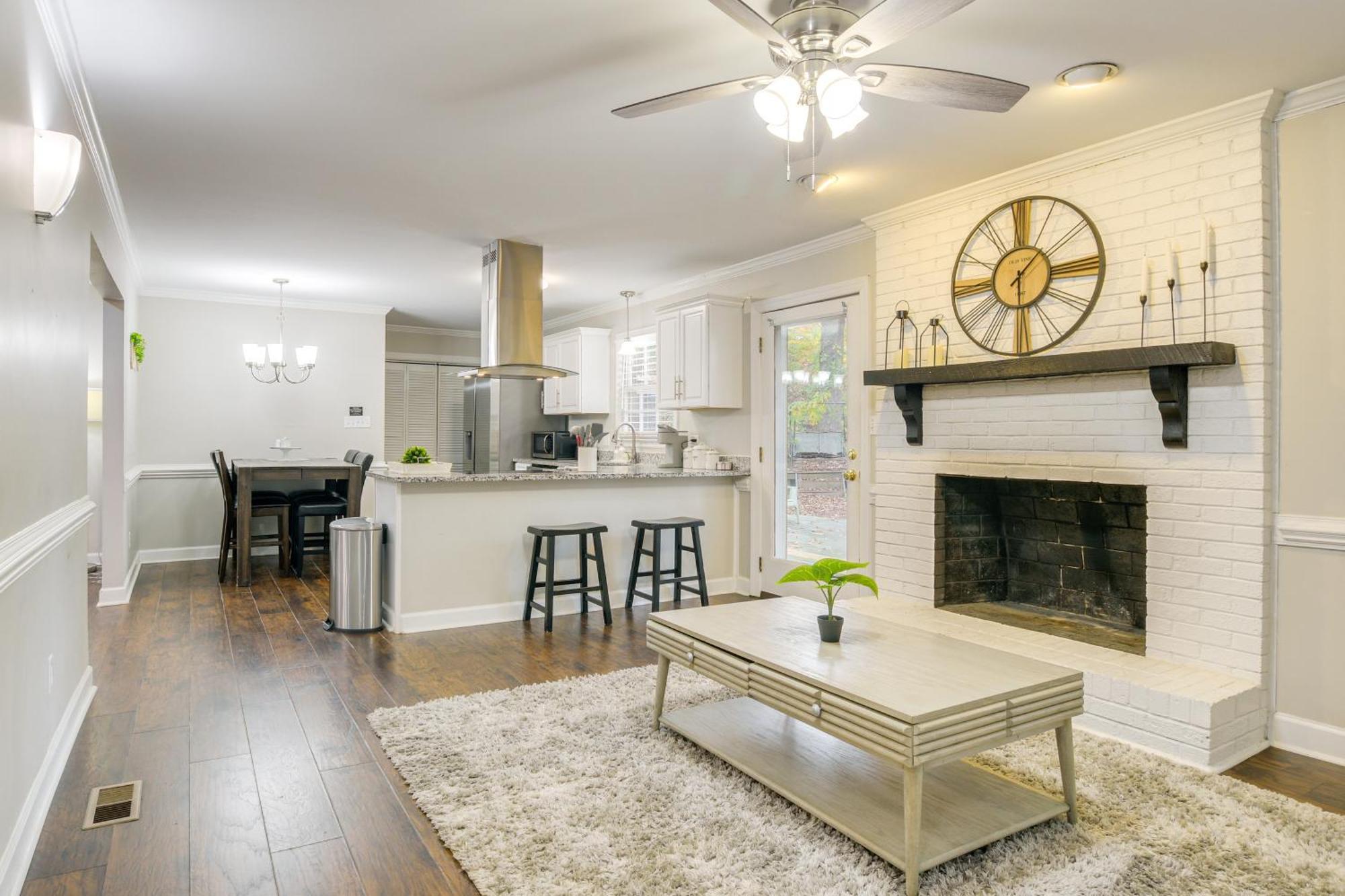 Serene Family Home With Deck In Knightdale! Ngoại thất bức ảnh