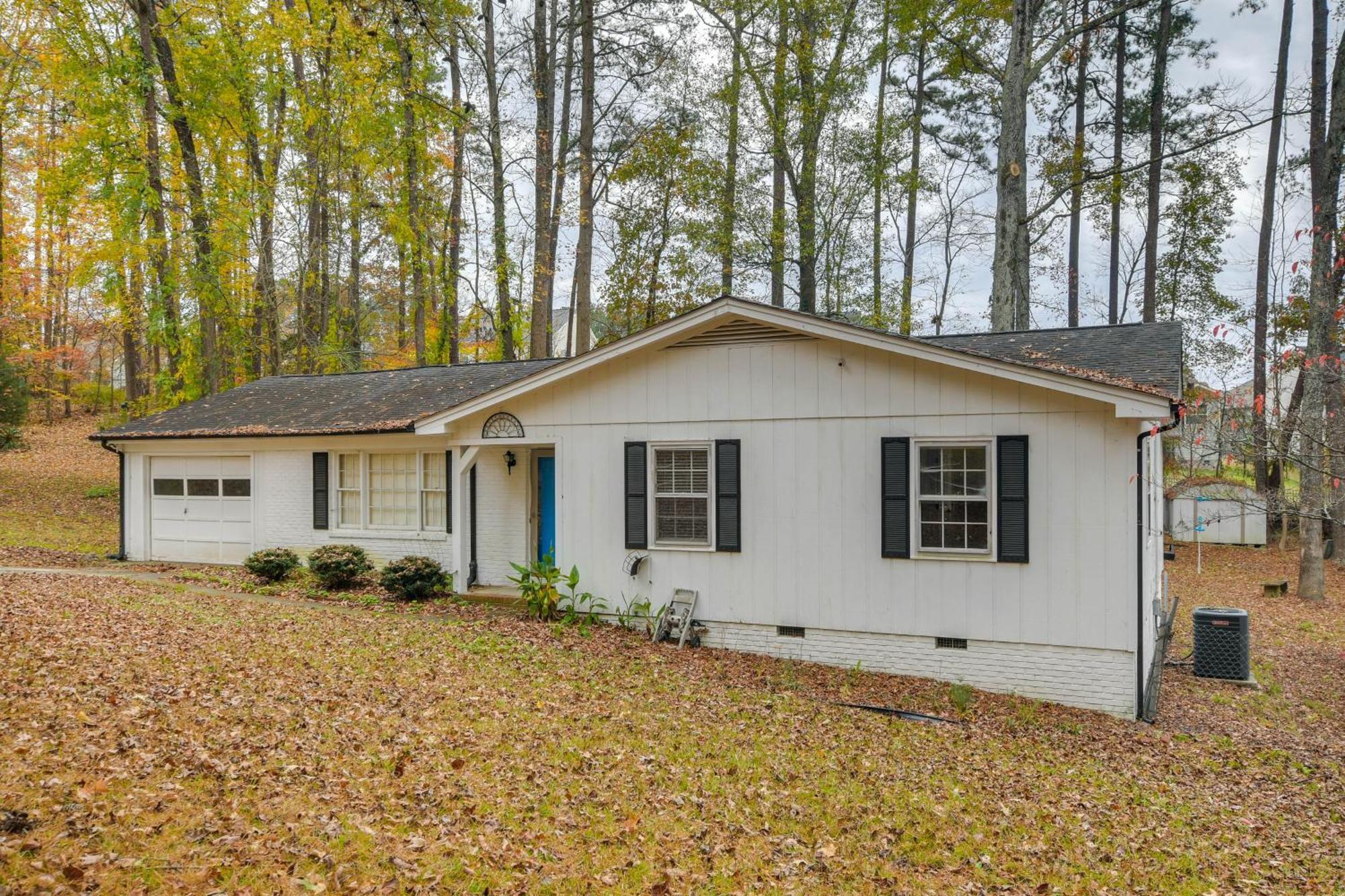 Serene Family Home With Deck In Knightdale! Ngoại thất bức ảnh